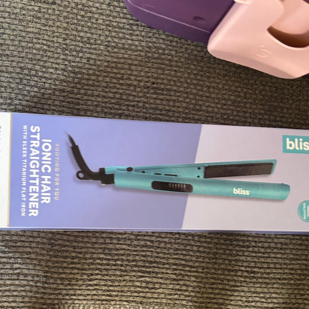 Bliss Turquoise Ionic Hair Straightener